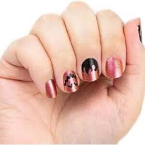 🌸Sale:3/$30🌸 Color Street Nail Polish Strips. Shade: Hey Pumpkin. NWT.